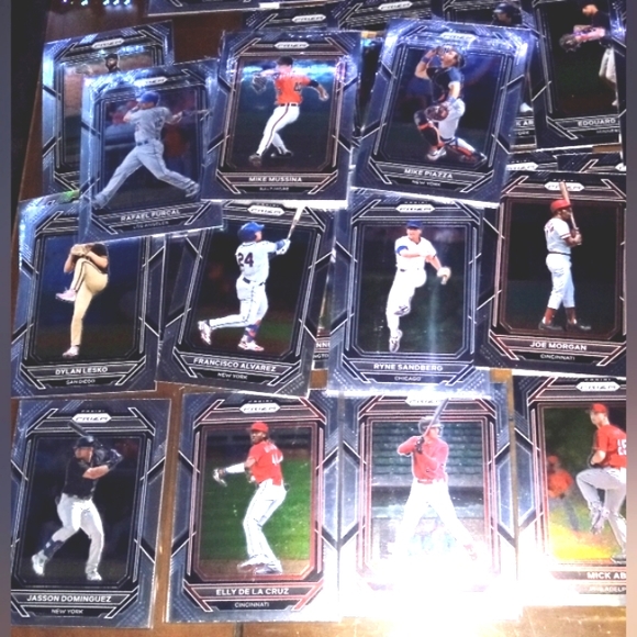 Panini Prizm & Mosaic Baseball Cards (175) 2022-2023 All Mint - Send Offers ! - Picture 6 of 10